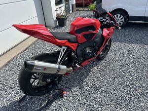CBR 1000 RR FIREBLADE