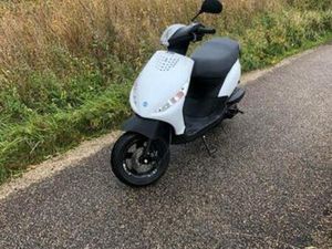 PIAGGIO ZIP 125CC SKR (OOK TE RUIL) — SCOOTERS | PIAGGIO — MARKTPLAATS
