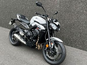 STREET TRIPLE 765 R A2