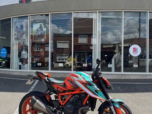 KTM SUPERDUKE 1290 EVO R / DUKE / BIEN ÉQUIPÉE