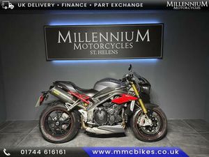 TRIUMPH SPEED TRIPLE 1050 R
