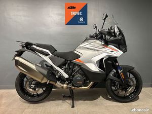 KTM 1290 SUPER ADVENTURE 2024