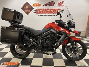 TRIUMPH TIGER 800 XRT
