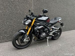 SPEED TRIPLE 1200 RS-2025- 2800 KMS