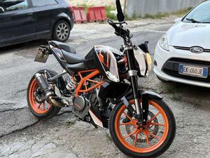 KTM 390 DUKE ABS GUIDABILE CON A2 ARANCIONE