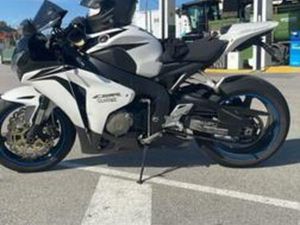 HONDA - CBR. FLREBLADE. 1000 RF