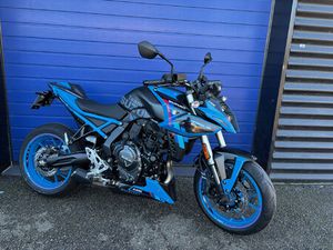 SUZUKI GSX-8S A2
