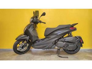 VENDO PIAGGIO BEVERLY 400 S ABS-ASR (2021 - 24) USATA A MILANO (CODICE 9842695) - MOTO.IT