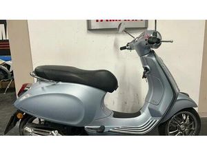 VENDO VESPA GTS 125 (2021 - 24) USATA A CASTELLAMMARE DI STABIA (CODICE 9843083) - MOTO.IT