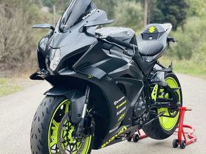 SUZUKI GSX-R 1000A 2020 ABS GONDOMAR (SÃO COSME), VALBOM E JOVIM