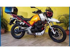 VENDO MOTO GUZZI V85 TT EVOCATIVE GRAPHICS (2021 - 23) USATA A GENOVA (CODICE 9842203) - MOTO.IT