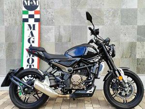 VOGE 300AC TROFEO NERO