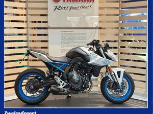 SUZUKI GSX-8S 1. HAND* A2*35KW * MINIHECK