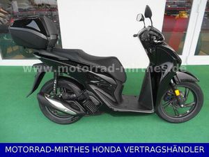 HONDA SH125 *SCHWARZ*