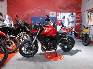 HONDA CB 1000 HORNET ROSSO