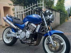 HONDA HORNET 900