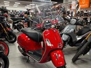 PIAGGIO GTS 300 HPE SUPER - FINANZIABILE 100%
