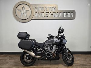 2022 PAN AMERICA® 1250 SPECIAL