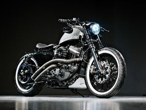 XL 883 R SPORTSTER ROADSTER ABS