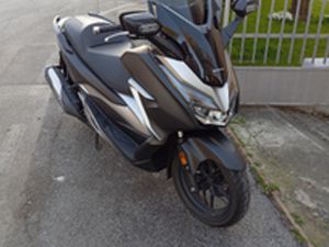 HONDA FORZA 300 ABS
