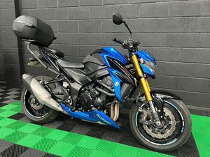 2018 SUZUKI GSX-S750 A VENDRE