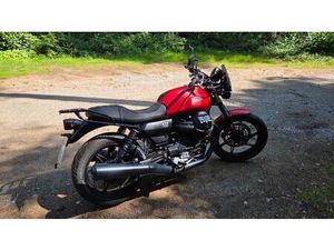 MOTO GUZZI V7 IV STONE RED