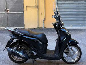 HONDA SH 150I SH 150I NERO LUCIDO NERO