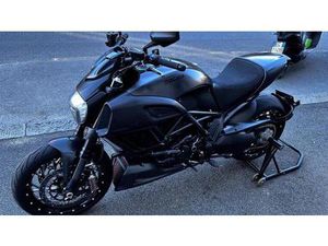 VENDO DUCATI DIAVEL 1200 (2014 - 16) USATA A LA SPEZIA (CODICE 9842871) - MOTO.IT