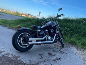 KAWASAKI VN 900 CUSTOM BOBBER