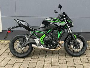 KAWASAKI Z650 SPORT!! VORFÜHRER-AKTION!!