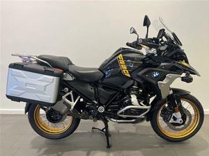 BMW R 1250 GS TE AKRAPOVIC + VARIO PANNIERS 1254 CC