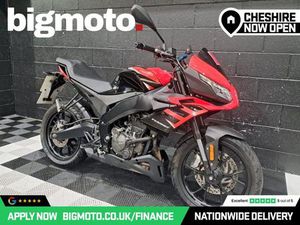 APRILIA TUONO 125 FINANCE SPECIALISTS APPLY NOW LOW RATE FINANCE DELIVERY AVAILABLE 124 CC