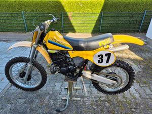 SUZUKI RM250 BAUJAHR 1981