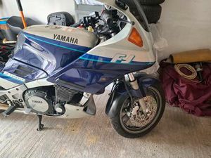 YAMAHA FJ 1200, GARAGENFAHRZEUG