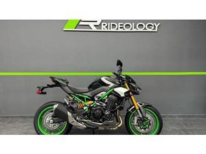 VENDO KAWASAKI Z 900 SE (2025 - 26) NUOVA A CASORIA (CODICE 9844477) - MOTO.IT