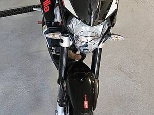 TOP GEPFLEGT APRILIA SHIVER 750 CCM