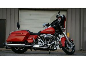 2017 HARLEY-DAVIDSON FLHXS - STREET GLIDE SPECIAL