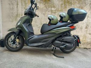 PIAGGIO BEVERLY 400 SPORT VERDE