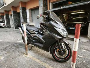 YAMAHA TMAX 500 NERO