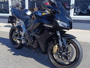 HONDA CBR 600 RR PC40 SCHWARZ