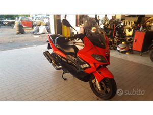 GILERA NEXUS 500 ANNO 2010 EURO 3 MOTORE 15000 KM