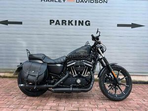 HARLEY DAVIDSON - SPORTSTER 883