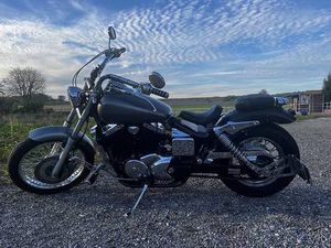 HONDA VT 750 DC: CUSTOMIZED, GEPFLEGT & TOLLER SOUND CANTON ZURICH -