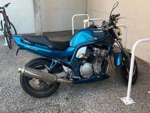 SUZUKI BANDIT 600 – 1998 – BONNE BASE À REMETTRE EN ROUTE (LYON)