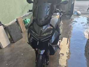 BMW C 400 GT BMW 400 GT NERO