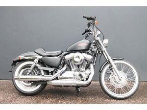 HARLEY-DAVIDSON XL 1200 SEVENTY TWO