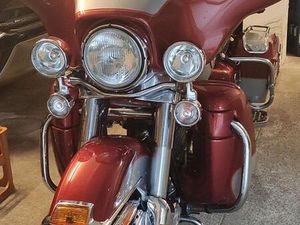 HARLEY-DAVIDSON E-GLIDE FLHTCUI