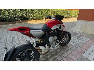VENDO MV AGUSTA RIVALE 800 EAS ABS (2013 -17) USATA A SERINO (CODICE 9845227) - MOTO.IT