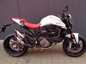 DUCATI MONSTER 937