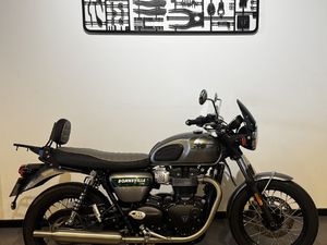 TRIUMPH BONNEVILLE T100 GOLD LINE EDITION